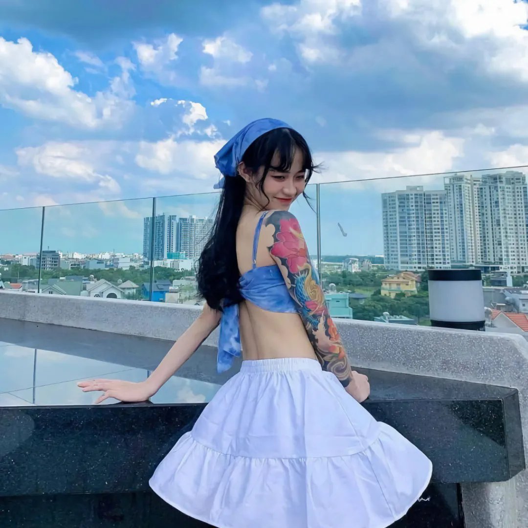 女王的绿色星球 海报