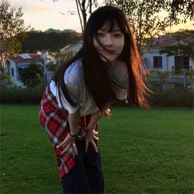8号展品 海报